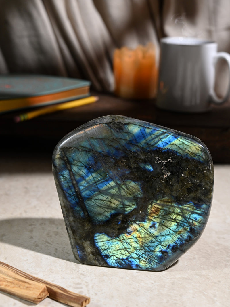 Labradorite Stone