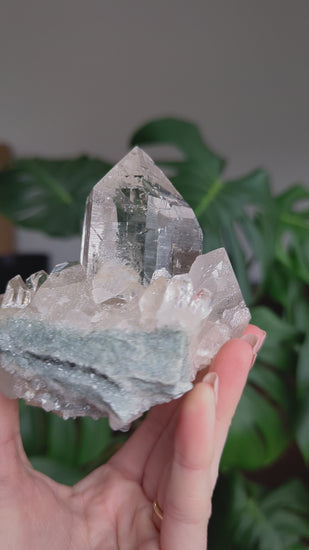 Himalayan Quartz Video A | Cg985