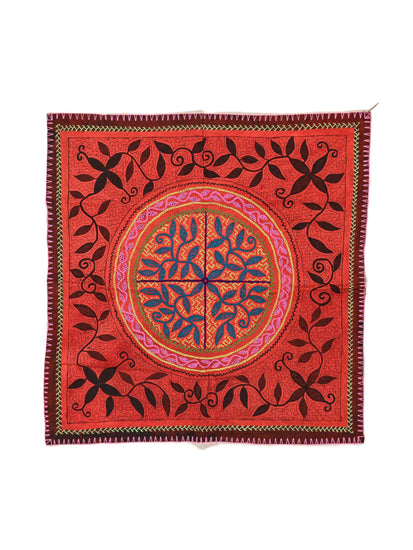 Shipibo Embroidery & Painted Cloth | tx0150