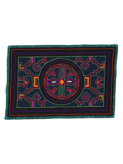 Shipibo Embroidery Cloth - Small1 | tx0401