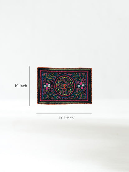 Shipibo Embroidery Cloth - Small4 | tx0454