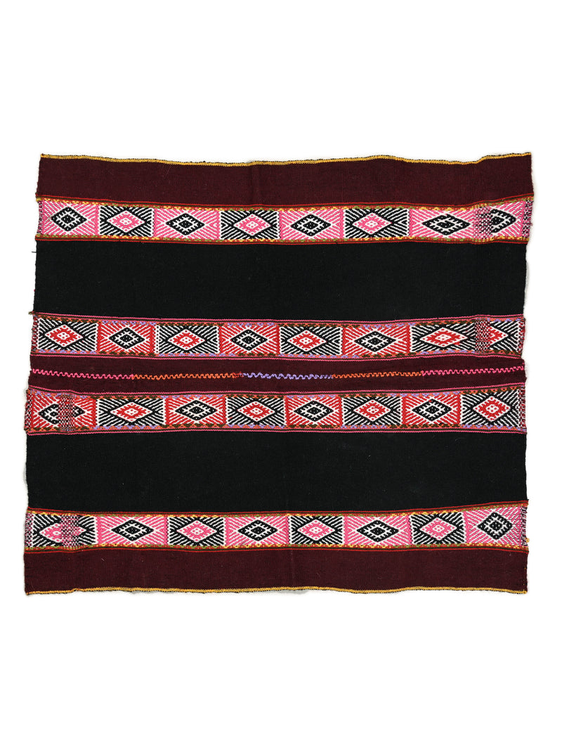 Q'ero Andean Lliklla Mestana Cloth - Inti