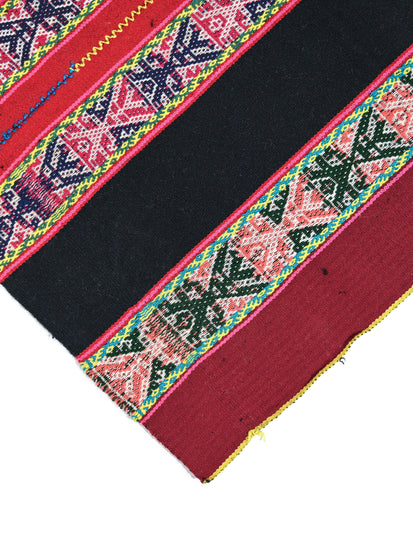 Q'ero Andean Lliklla Mestana Cloth - Inkarri3 | txm0103