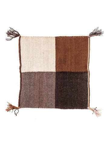 Q'ero Andean Carrying Cloth - Natural - Quarter Design