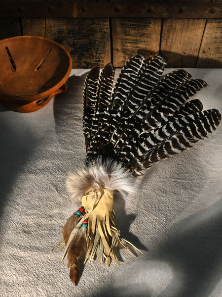 SMUDGE FEATHER FAN NATIVE AMERICAN PRAYER OFFERING CEREMONIAL - All Tribe  Silver