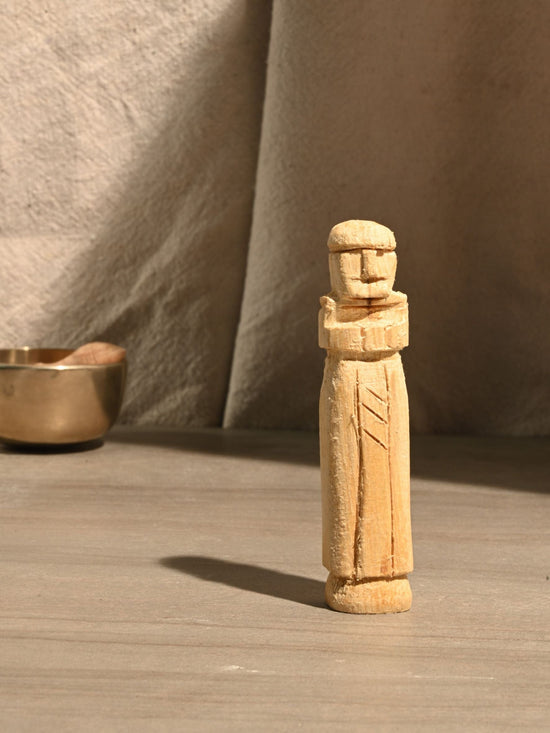 St. Anthony Palo Santo Carving | si18-4 in | Shamans Market